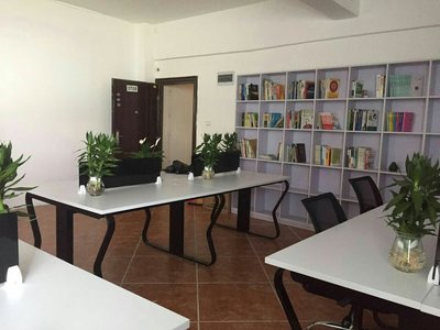 三亚海众教育咨询 点亮未来，规划启航